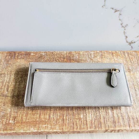Prada Grey Saffiano Leather Continental Wallet Flap Bifold Gold Logo Long Italy - Picture 4 of 15